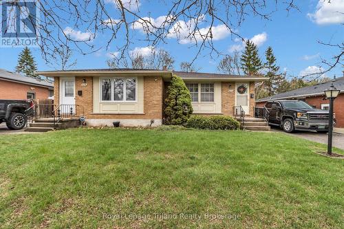 677 & 679 SEVILLA PARK PLACE  London East (East C), ON N5Y 4H9