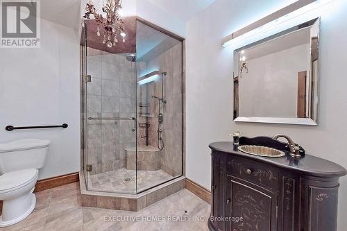 7651 Milburough Line, Milton, ON - Indoor Photo Showing Bathroom
