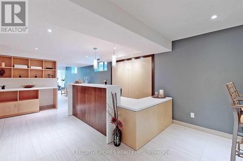 7651 Milburough Line, Milton, ON - Indoor