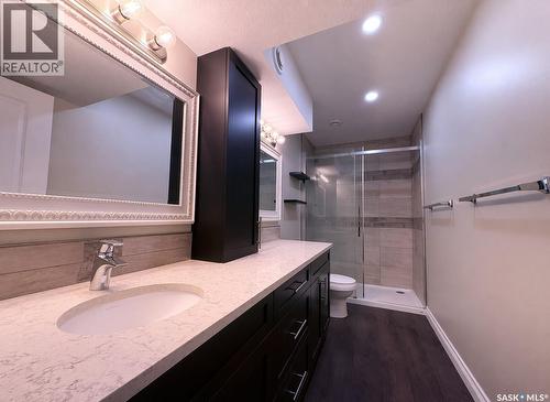 4301 Green Poplar Lane, Regina, SK - Indoor Photo Showing Bathroom