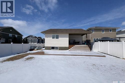 4301 Green Poplar Lane, Regina, SK - Outdoor