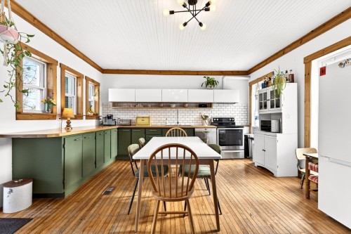 Cuisine - 365 Ch. Chamberlain, Dixville, QC - Indoor Photo Showing Kitchen With Upgraded Kitchen