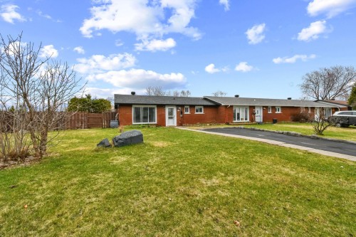 1110 Boul. Payer  Longueuil (Greenfield Park), QC J4V 1C1