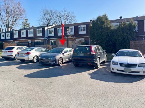 Stationnement - 4596 Rue Lake, Dollard-Des-Ormeaux, QC - Outdoor
