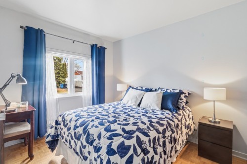 Chambre à coucher principale - 37 Rue Alphonse, Châteauguay, QC - Indoor Photo Showing Bedroom