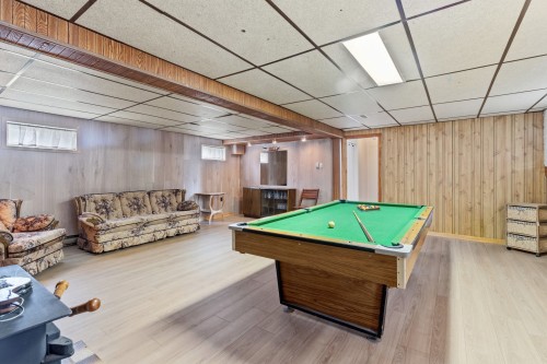 Salle familiale - 37 Rue Alphonse, Châteauguay, QC - Indoor Photo Showing Other Room