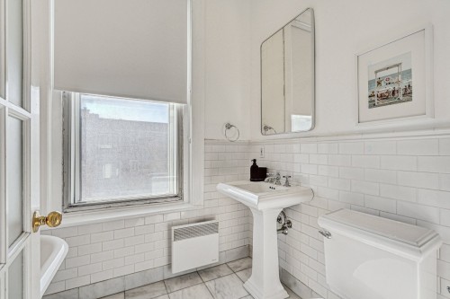 Bathroom - 3-4219 Boul. De Maisonneuve O., Westmount, QC - Indoor
