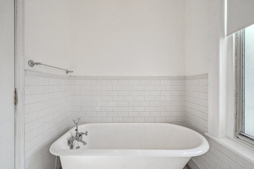 Bathroom - 3-4219 Boul. De Maisonneuve O., Westmount, QC - Indoor Photo Showing Bathroom