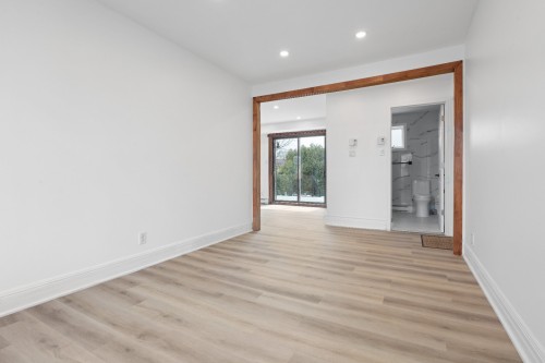 Salle familiale - 8000 Rue Nelson, Brossard, QC - Indoor Photo Showing Other Room