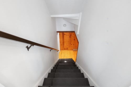 Escalier - 8000 Rue Nelson, Brossard, QC - Indoor Photo Showing Other Room