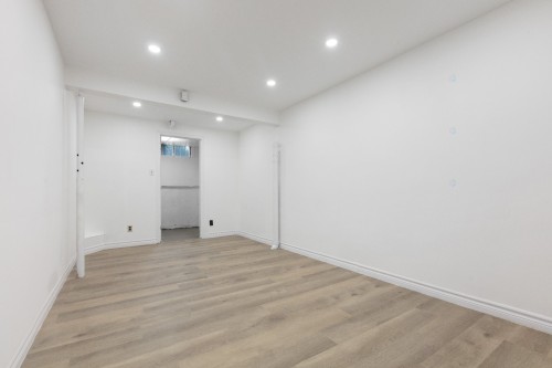 Chambre à coucher - 8000 Rue Nelson, Brossard, QC - Indoor Photo Showing Other Room