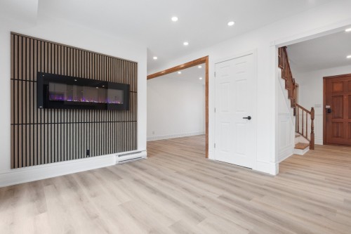 Salle à manger - 8000 Rue Nelson, Brossard, QC - Indoor