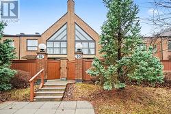 30 - 100 HILLSIDE DRIVE  Ottawa, ON K1K 4J4