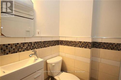 1779 Kerr Avenue, Ottawa, ON - Indoor Photo Showing Bathroom