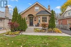 22 BRISCOE STREET E  London South (South F), ON N6C 1W9