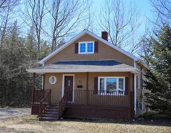 25 Lorette  Dieppe, NB E1A 2E8