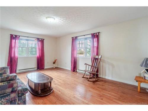 155 Pearl St, Fredericton, NB 