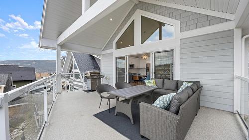 371-6727 Marbella Loop, Kelowna, BC - Outdoor With Exterior