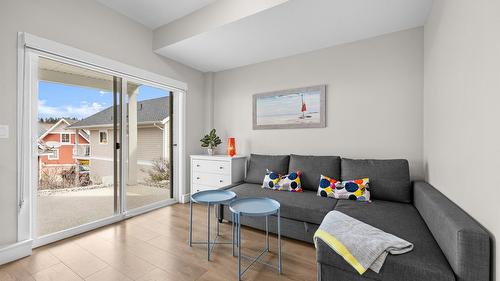 371-6727 Marbella Loop, Kelowna, BC - Indoor