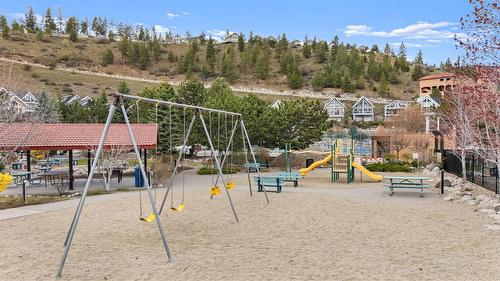 371-6727 Marbella Loop, Kelowna, BC - Outdoor