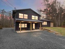 87 Mount Pleasant Road West Lahave, NS B0R 1G0