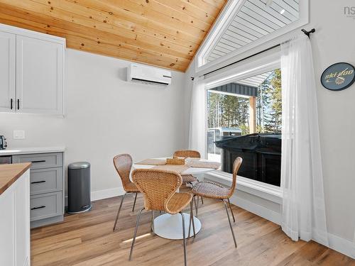 162 North End Road, Sutherland Lake, NS 