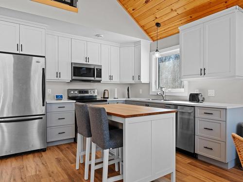 162 North End Road, Sutherland Lake, NS 