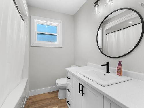 162 North End Road, Sutherland Lake, NS 