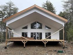 178 Tri Lake Drive Labelle, NS B0T 1E0