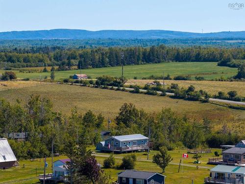 20 Macknight Lane, Seafoam, NS 