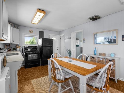 20 Macknight Lane, Seafoam, NS 