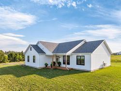 329 MacInnis Road Winsloe North, PE C1E 0R2