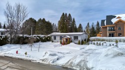 294 Rue Bellevue Saint-Donat, QC J0T 2C0