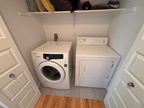 Laundry - 1144 Rue St-Edouard, Longueuil (Le Vieux-Longueuil), QC - Indoor Photo Showing Laundry Room