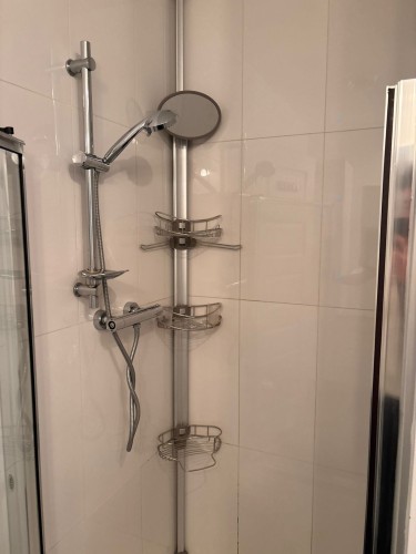 Bathroom - 1144 Rue St-Edouard, Longueuil (Le Vieux-Longueuil), QC - Indoor Photo Showing Bathroom