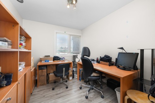 Chambre à coucher - 212-575 Ch. Davignon, Dollard-Des-Ormeaux, QC - Indoor Photo Showing Office