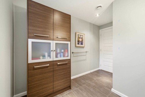 Salle de bains - 96 Rue Mountain, Granby, QC - Indoor Photo Showing Other Room