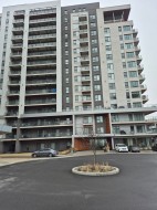 909-8355 Boul. St-Laurent Brossard, QC J4X 0C1
