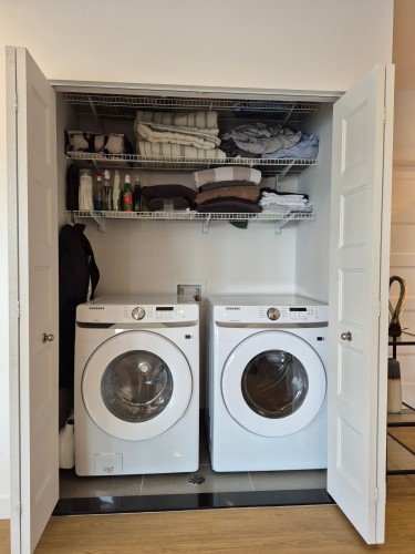 Laundry - 909-8355 Boul. St-Laurent, Brossard, QC - Indoor Photo Showing Laundry Room