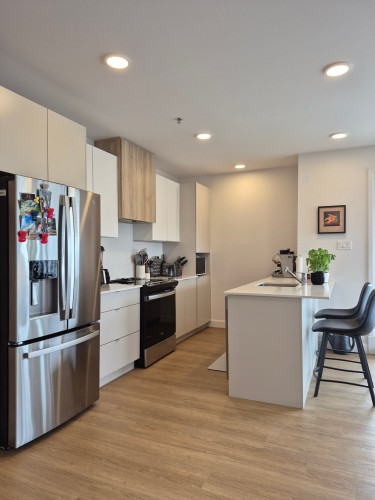 Kitchen - 909-8355 Boul. St-Laurent, Brossard, QC - Indoor Photo Showing Kitchen