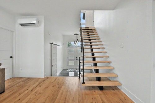 Corridor - 312 3E Avenue, Crabtree, QC - Indoor Photo Showing Other Room