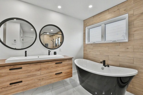 Salle de bains - 312 3E Avenue, Crabtree, QC - Indoor Photo Showing Bathroom