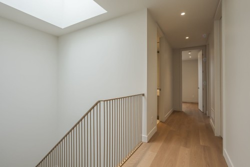Staircase - 7249 Av. Louis-Hébert, Montréal (Villeray/Saint-Michel/Parc-Extension), QC - Indoor Photo Showing Other Room