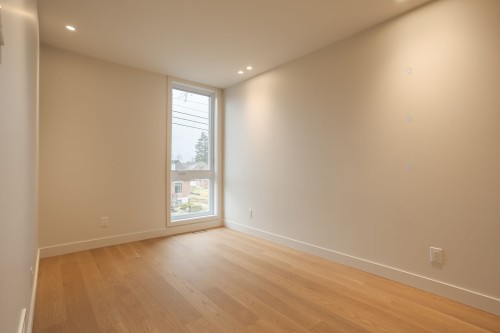 Bedroom - 7249 Av. Louis-Hébert, Montréal (Villeray/Saint-Michel/Parc-Extension), QC - Indoor Photo Showing Other Room
