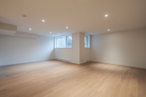 Family Room - 7249 Av. Louis-Hébert, Montréal (Villeray/Saint-Michel/Parc-Extension), QC - Indoor Photo Showing Other Room