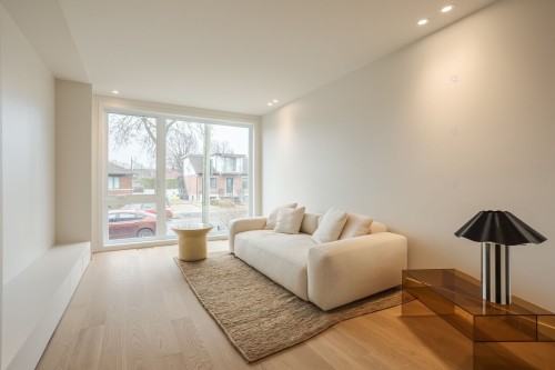 Living Room - 7249 Av. Louis-Hébert, Montréal (Villeray/Saint-Michel/Parc-Extension), QC - Indoor