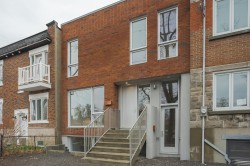 Façade - 