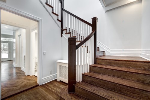 Escalier - 644 Av. Murray Hill, Westmount, QC - Indoor Photo Showing Other Room