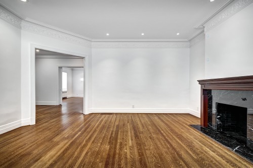 Salon - 644 Av. Murray Hill, Westmount, QC - Indoor With Fireplace