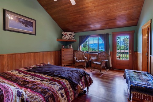 1205 Cherry Point Rd, Cobble Hill, BC 